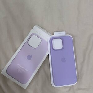 iPhone 14 Pro Max lavender case